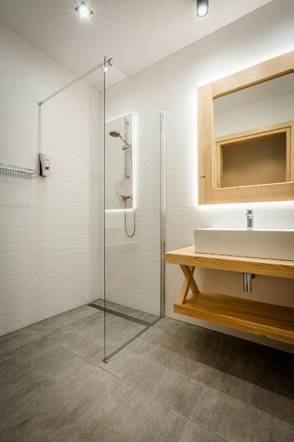 Bialy Mis Apartamenty Art & Design 扎科帕内 外观 照片
